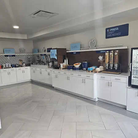 Holiday Inn Express And Suites Clermont Se West Orlando By Ihg-2